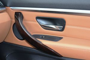 BMW-420d-xDrive-iç-kapı